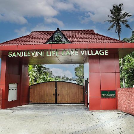 Sanjeevini Life Care Village - A Science Based Non - Invasive Holistic Wellness Destination Kochi Dış mekan fotoğraf